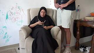 Arab milf gets big cumshot alien horny masturbating stepson